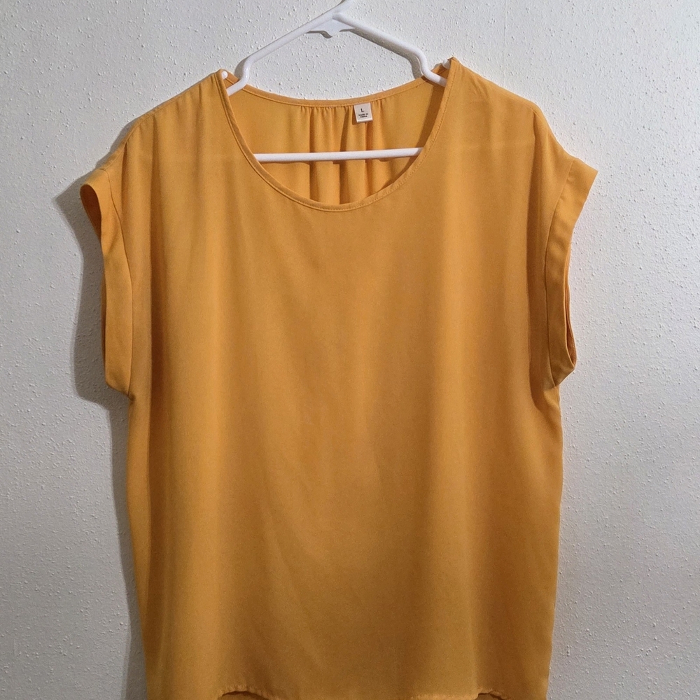 Dropped Shoulder High-Low Yellow Blouse (Sz. L)